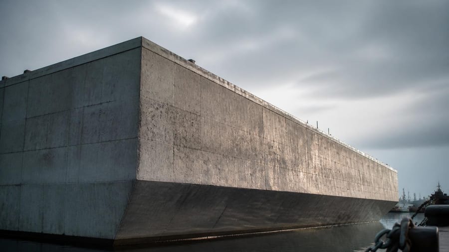 How Engineers Create Working, Floating Boats Out Of Concrete